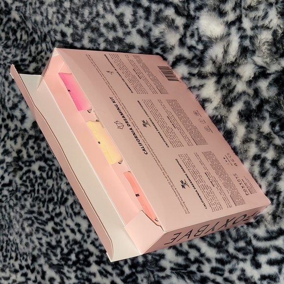 FOXYBAE CALIFORNIA DREAMING MOISTURIZING KIT NIB - Picture 15 of 16